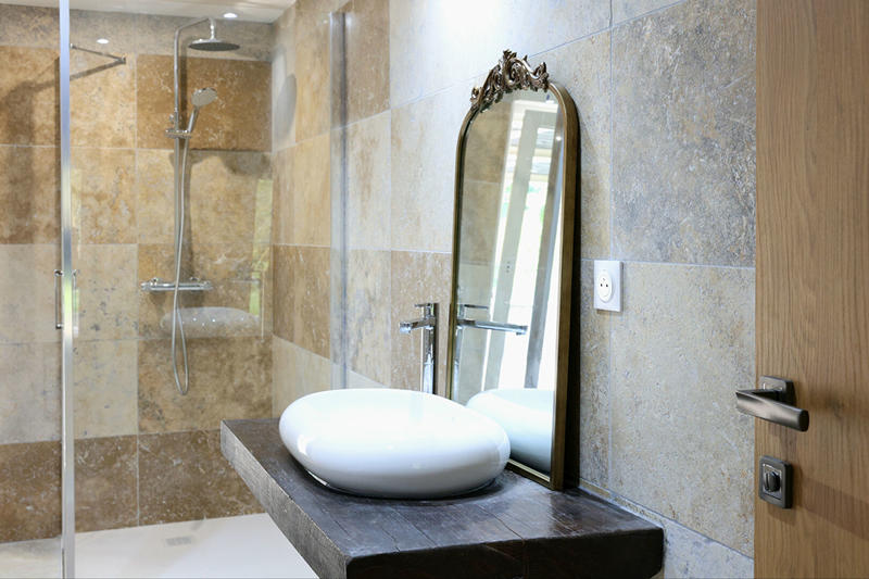 Appartement - 99 m² - 5 pièces