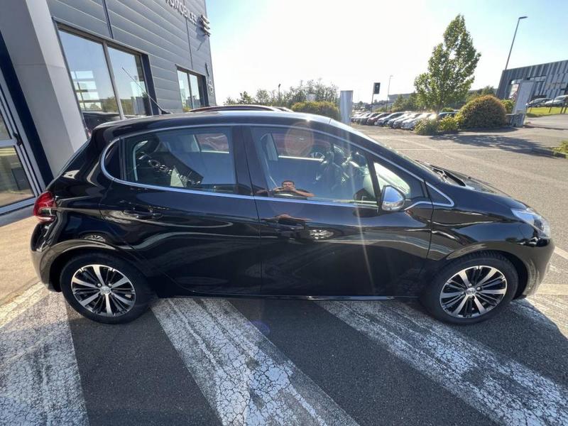 Peugeot 208 1.6 BlueHDi 100 Allure