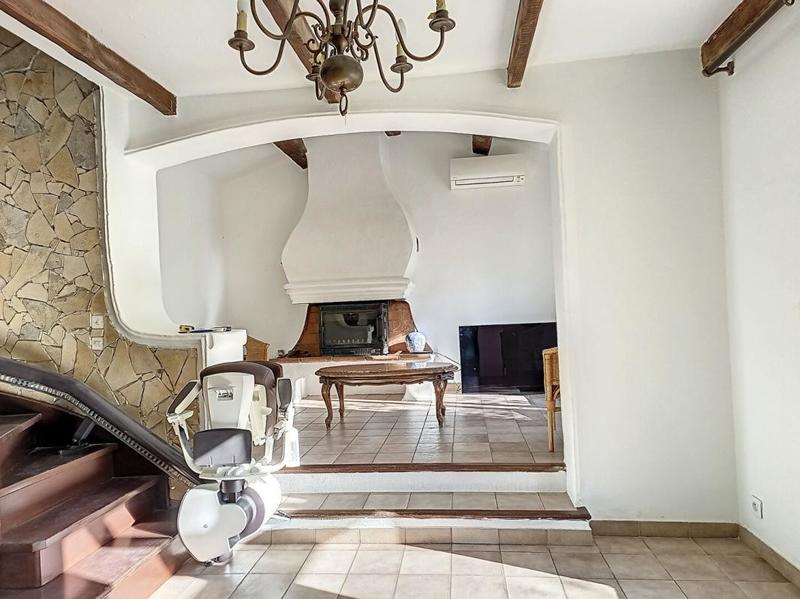 Maison - 96 m² - 5 pièces