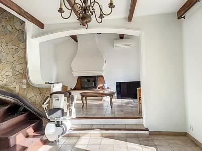 Maison - 96 m² - 5 pièces