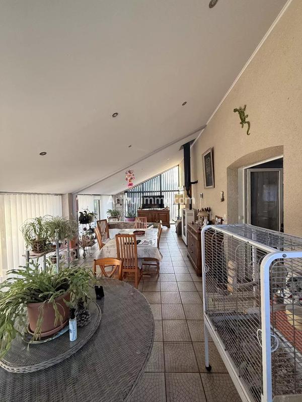 Maison - 200 m² - 8 pièces