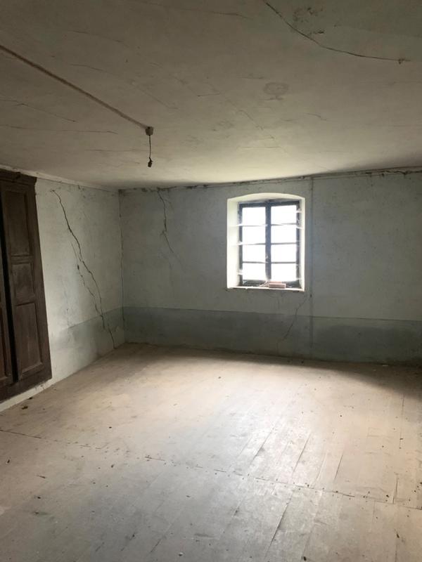 Maison - 150 m² - 2 pièces