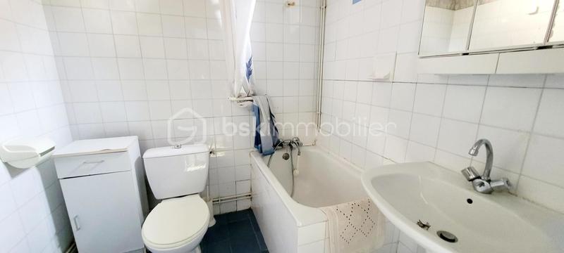 Maison ancienne - 243 m² - 15 pièces