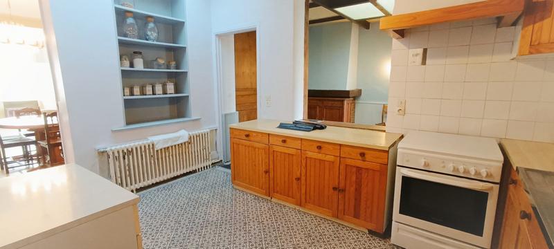 Maison - 171 m² - 10 pièces