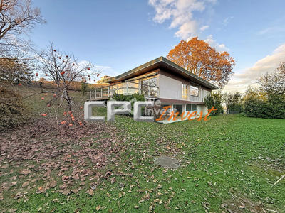 Maison - 162 m² - 6 pièces