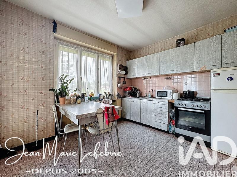 Maison - 99 m² - 5 pièces