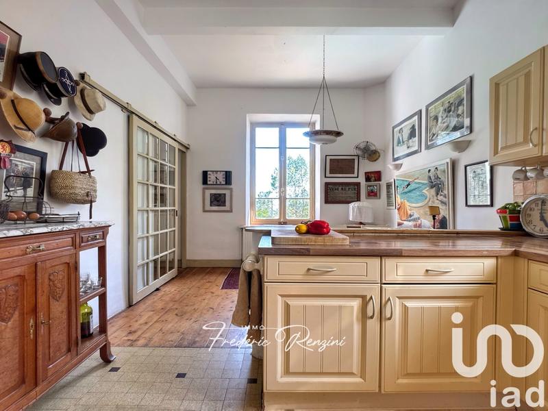 Maison - 110 m² - 6 pièces