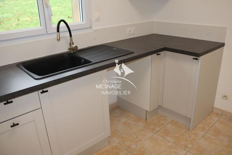 Maison traditionnelle - 90 m² - 6 pièces