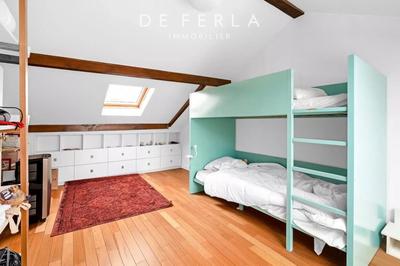 Duplex - 94 m² - 5 pièces