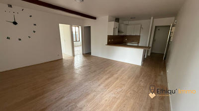 Appartement - 57 m² - 3 pièces