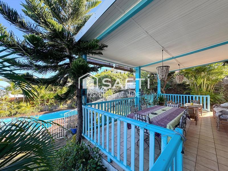 Maison - 176 m² - 6 pièces