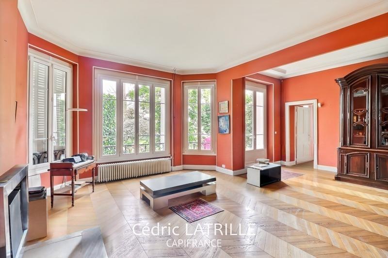 Maison bourgeoise - 272 m² - 11 pièces