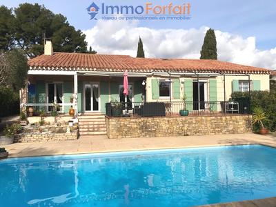 Villa - 208 m² - 6 pièces