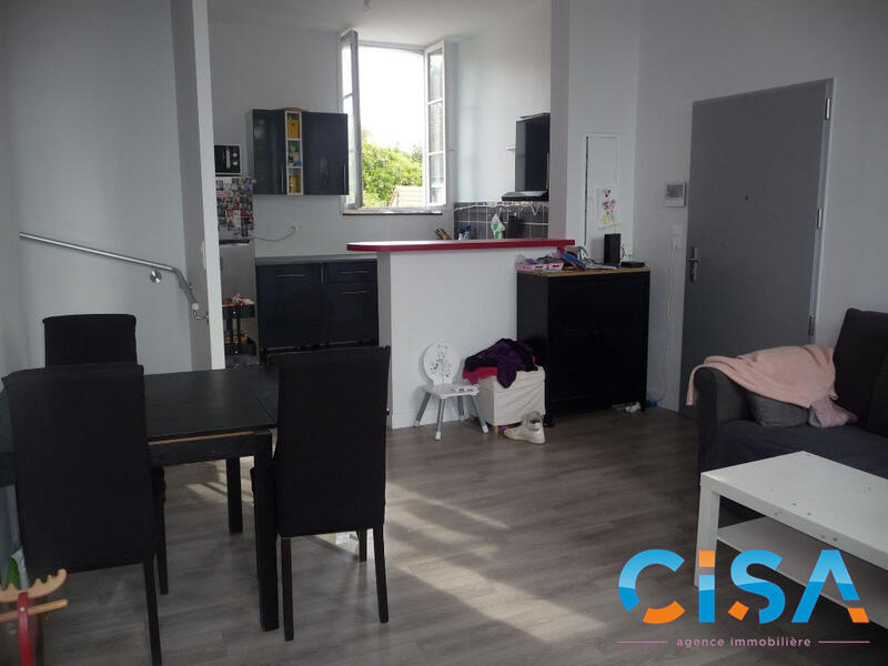 Appartement - 101 m² - 4 pièces