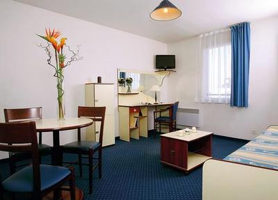 Studio - 18 m² - 1 pièce