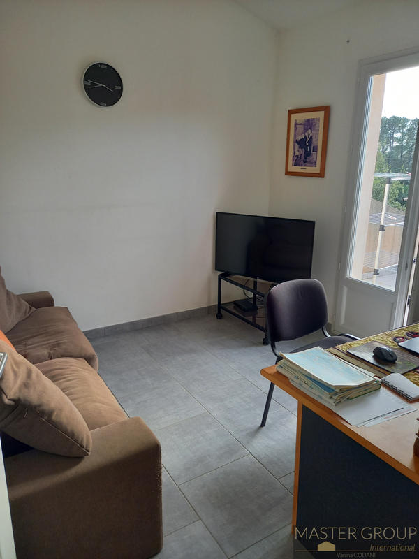 Villa - 97 m² - 6 pièces