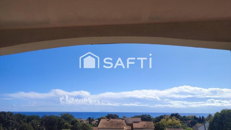 Maison - 228 m² - 7 pièces