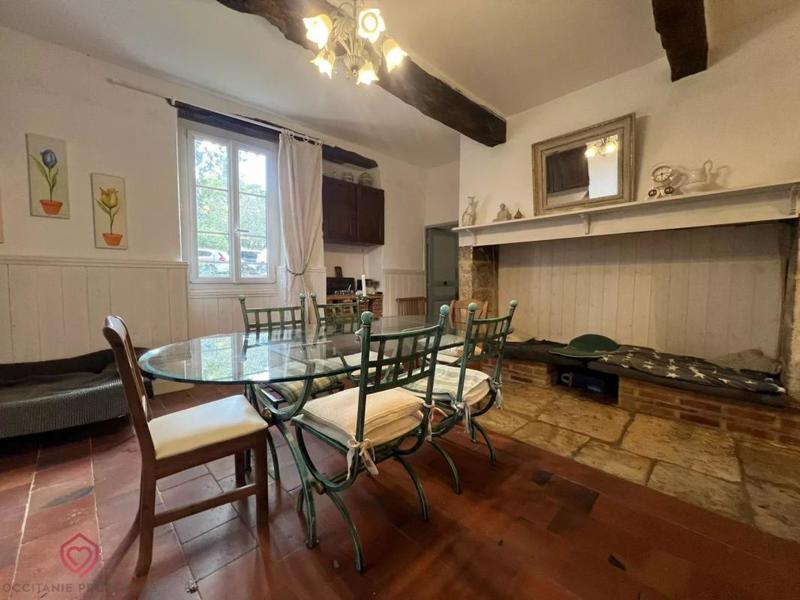 Propriété - 356 m² - 15 pièces