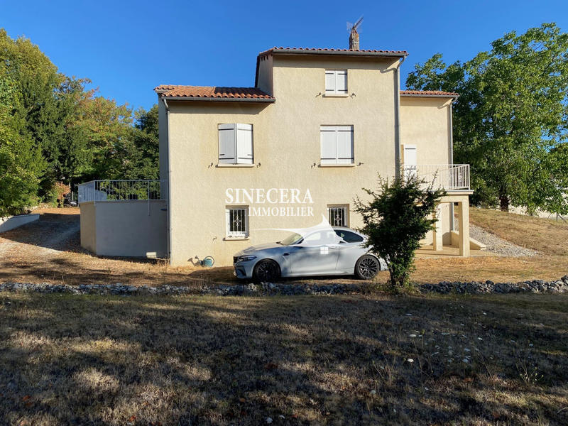Maison - 98 m² - 5 pièces