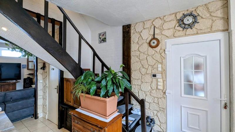 Maison - 93 m² - 3 pièces