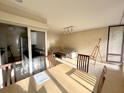 Appartement - 75 m² - 3 pièces