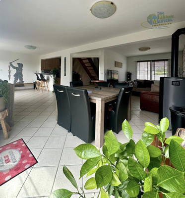 Maison - 120 m² - 5 pièces