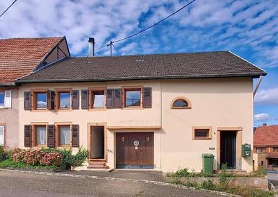 Maison - 200 m² - 8 pièces