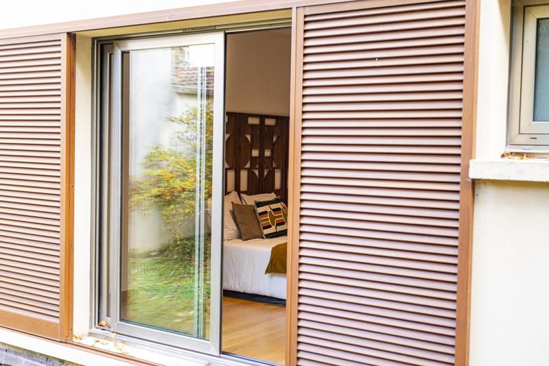 Maison ancienne - 361 m² - 7 pièces