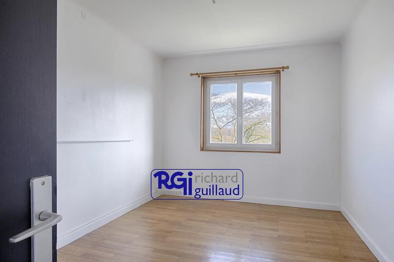 Maison - 200 m² - 7 pièces