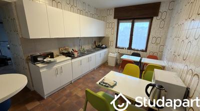 Chambre - 15 m² - 1 pièce