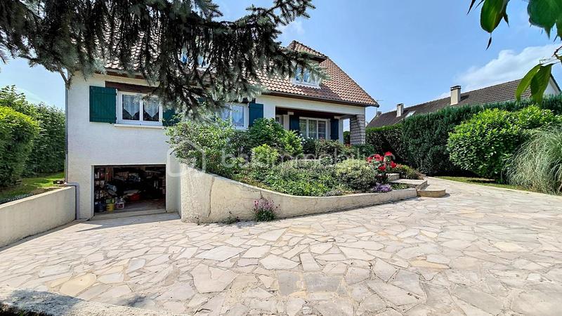 Propriété - 170 m² - 7 pièces