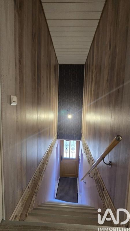 Maison - 143 m² - 8 pièces