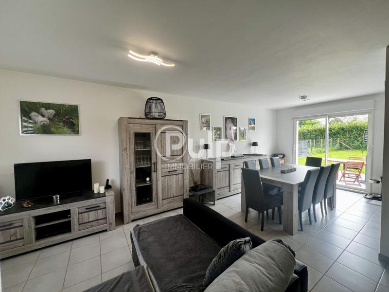 Maison - 90 m² - 6 pièces