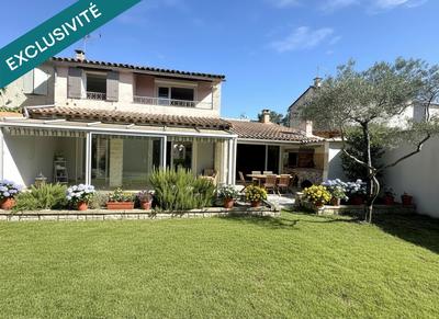 Maison - 145 m² - 6 pièces