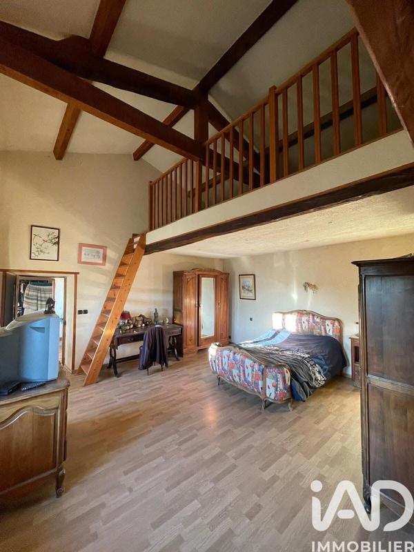 Maison de campagne - 230 m² - 7 pièces