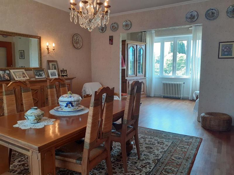 Maison - 135 m² - 8 pièces