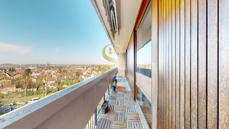 Appartement - 91 m² - 5 pièces