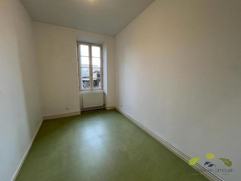 Appartement - 80 m² - 3 pièces