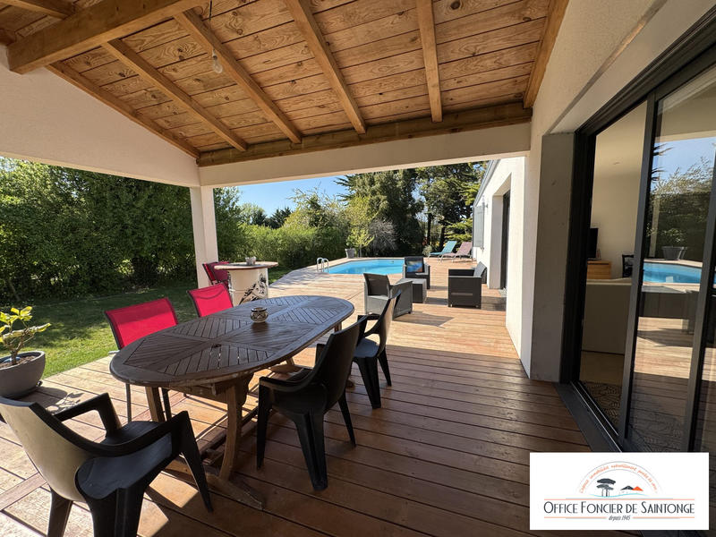 Maison contemporaine - 139 m² - 6 pièces