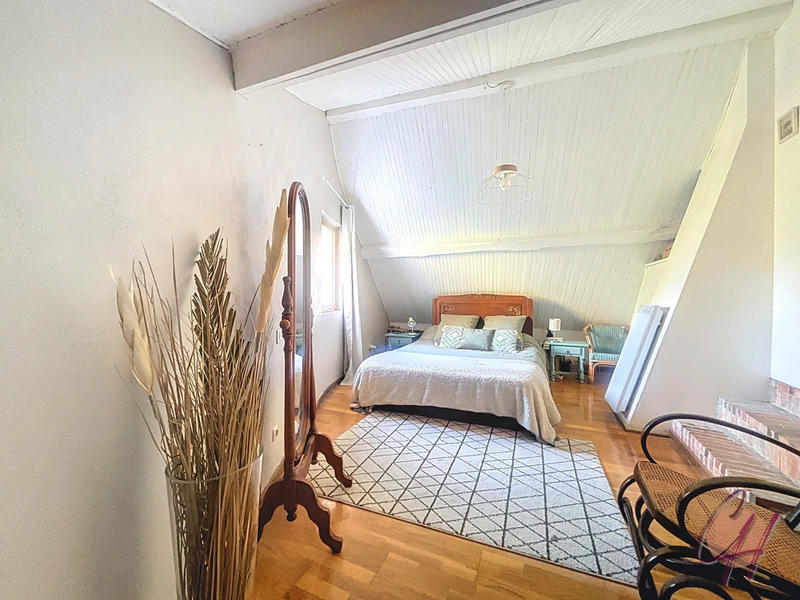 Maison ancienne - 113 m² - 4 pièces