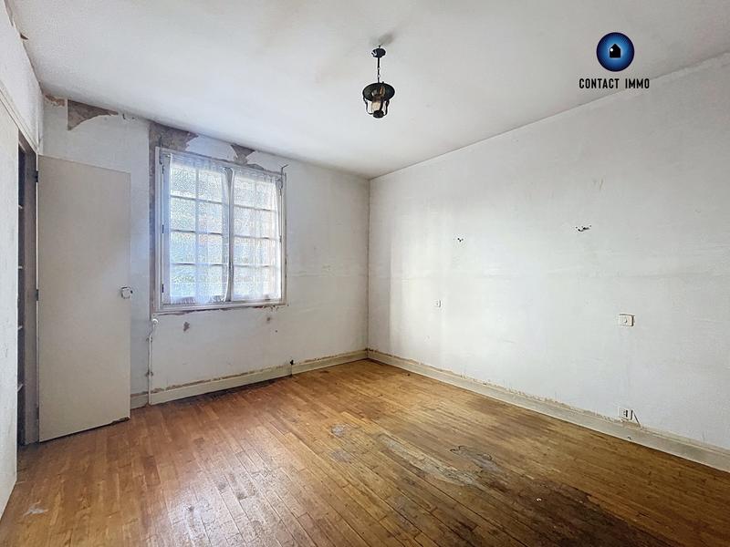 Maison - 227 m² - 9 pièces