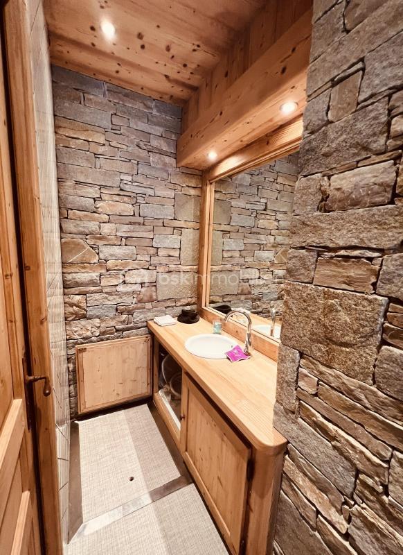 Châlet - 350 m² - 9 pièces