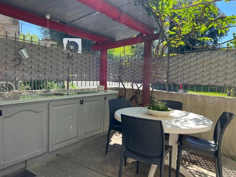 Maison - 181 m² - 7 pièces