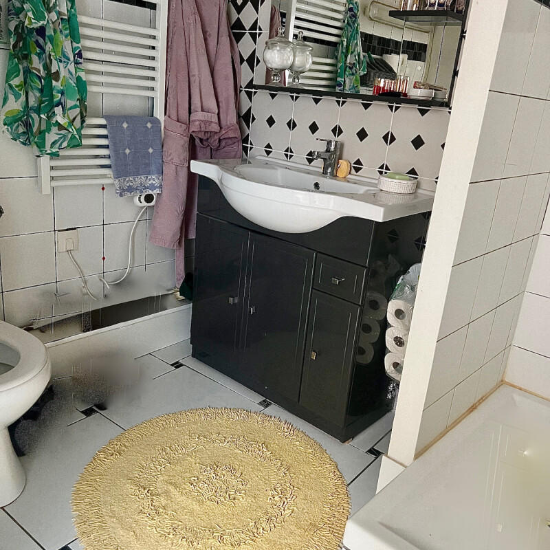 Maison - 214 m² - 6 pièces