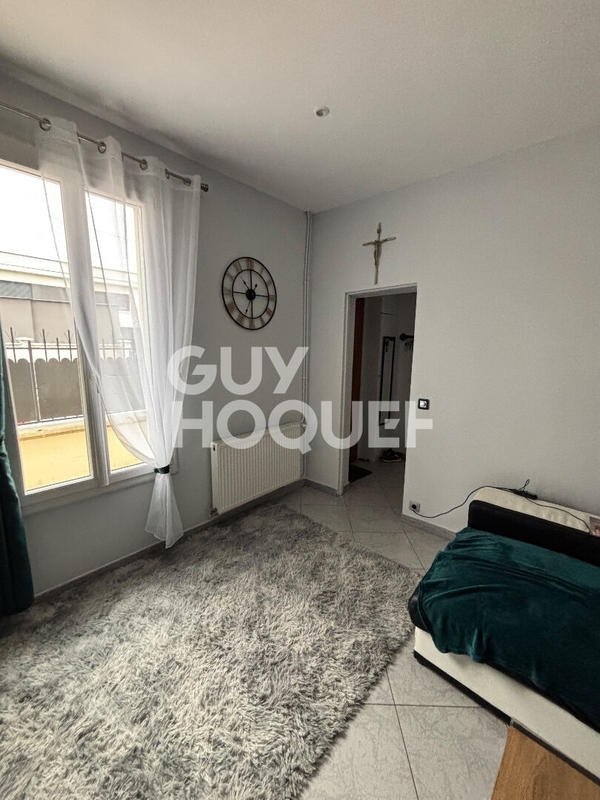 Maison - 92 m² - 5 pièces