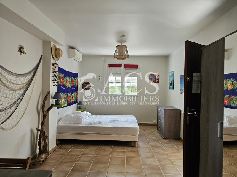 Maison - 98 m² - 4 pièces