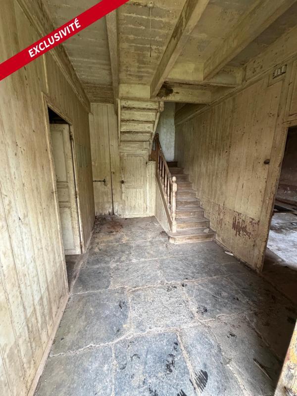 Maison - 330 m² - 5 pièces