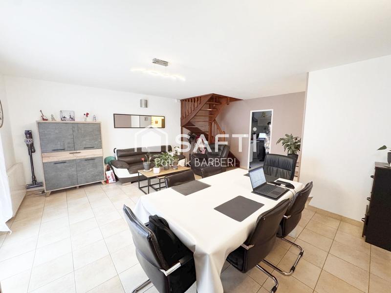 Maison - 110 m² - 6 pièces