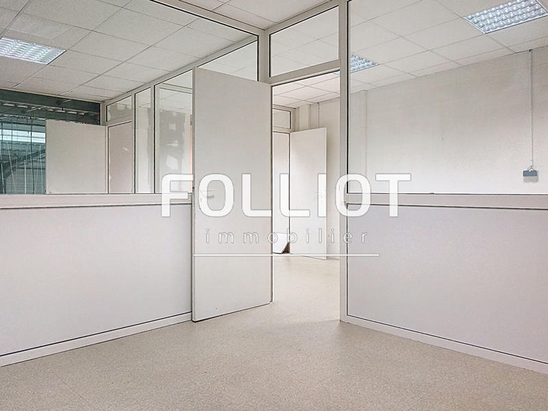 Local commercial - 443 m²