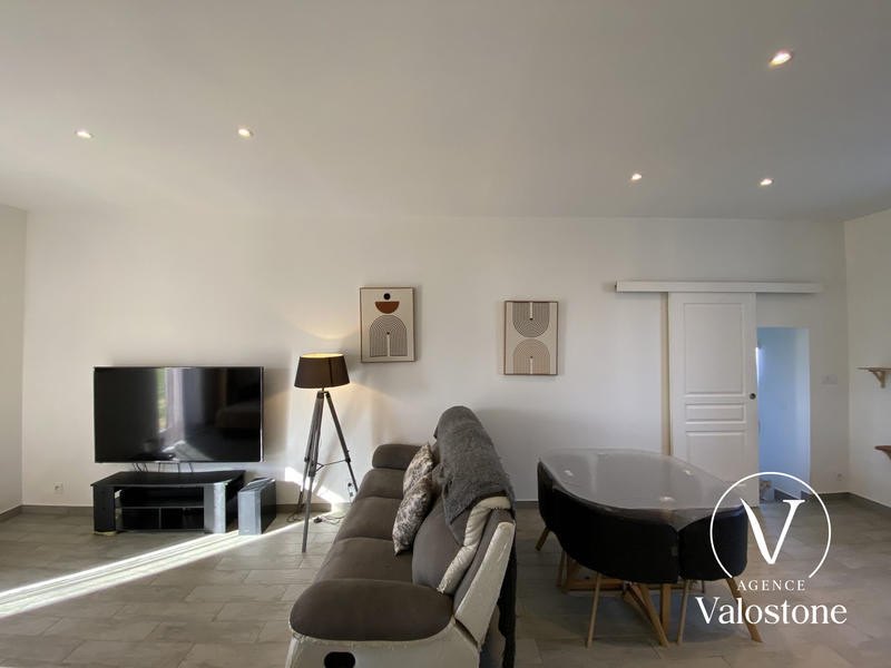 Maison - 198 m² - 6 pièces